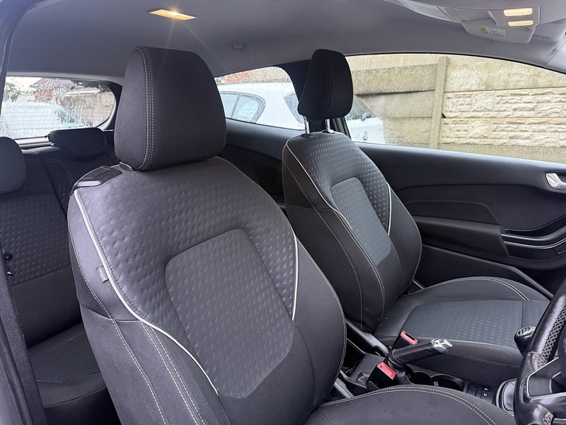 Used Ford Fiesta 2018 for sale - 77276871: Photo 32