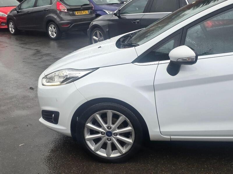 Used Ford Fiesta 2017 for sale - 77149349: Photo 24