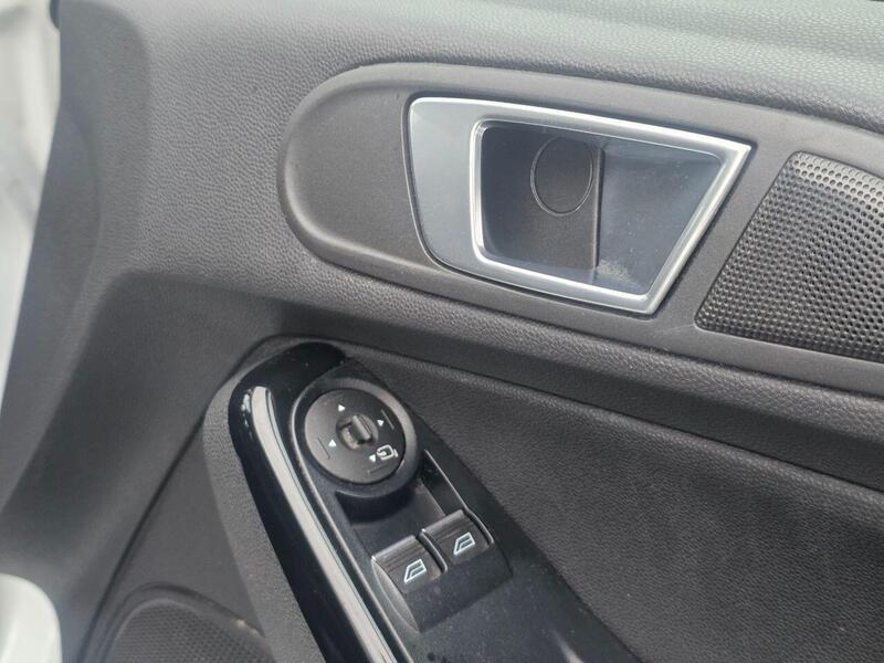 Used Ford Fiesta 2017 for sale - 77149349: Photo 29