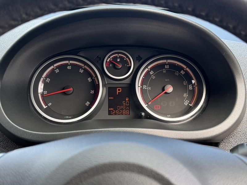 Used Vauxhall Corsa 2011 for sale - 78016710: Photo 29