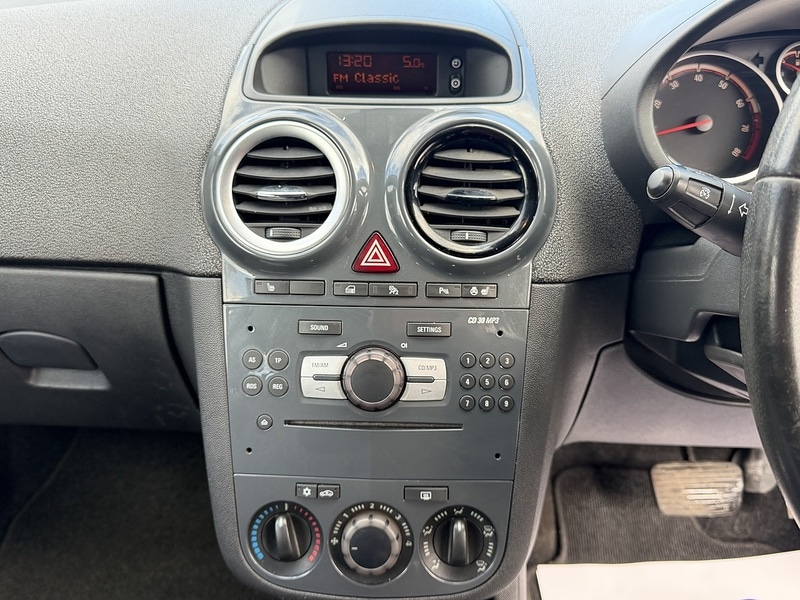 Used Vauxhall Corsa 2011 for sale - 78016710: Photo 33