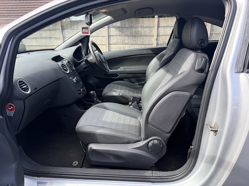 Used Vauxhall Corsa 2011 for sale - 78016710: Photo 48