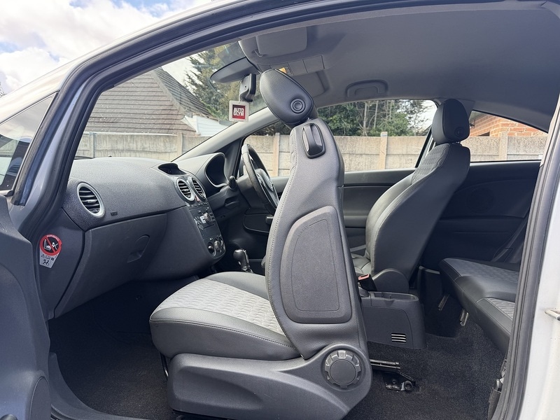 Used Vauxhall Corsa 2011 for sale - 78016710: Photo 49