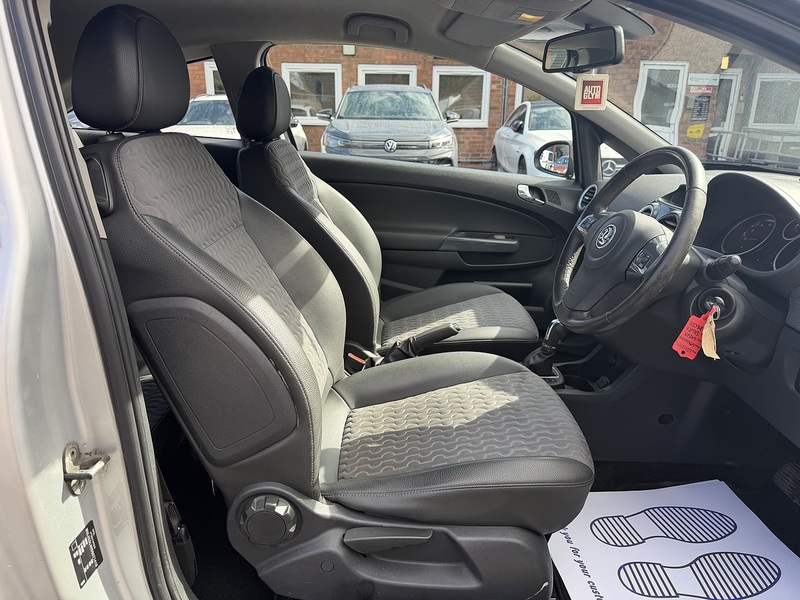 Used Vauxhall Corsa 2011 for sale - 78016710: Photo 57
