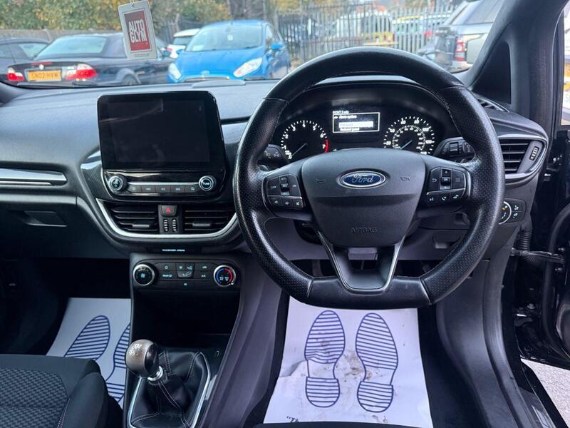 Used Ford Fiesta 2018 for sale - 77313787: Photo 2