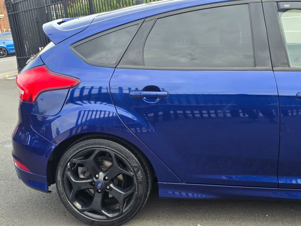 Used Ford Focus 2016 for sale - 76256471: Photo 9