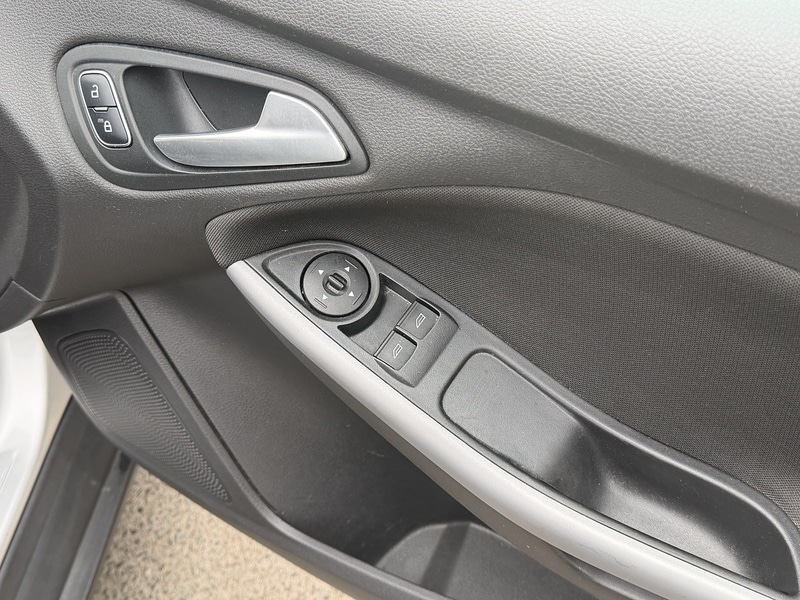 Used Ford Focus 2016 for sale - 77677145: Photo 46