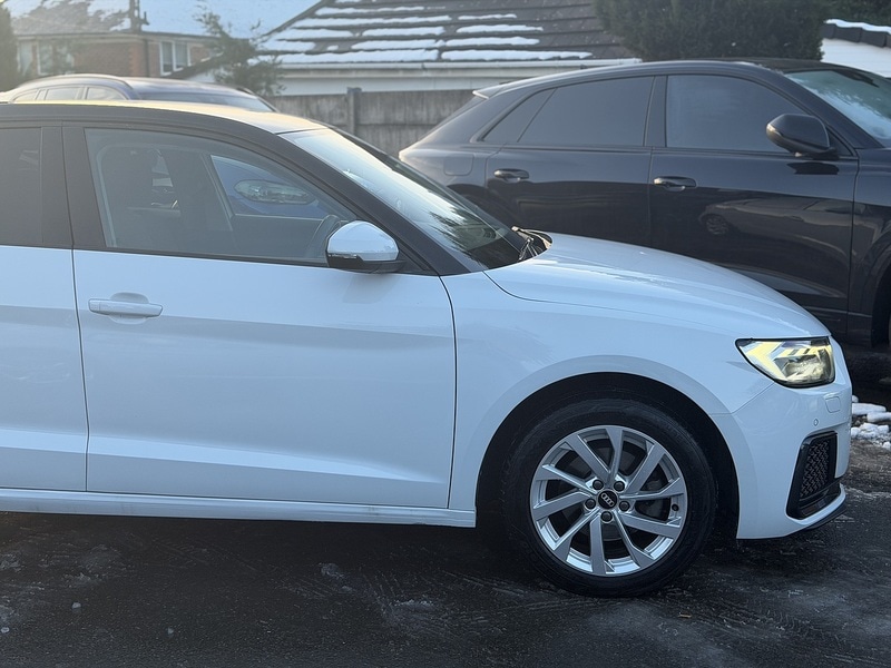 Used Audi A1 for sale - 77283813: Photo 12
