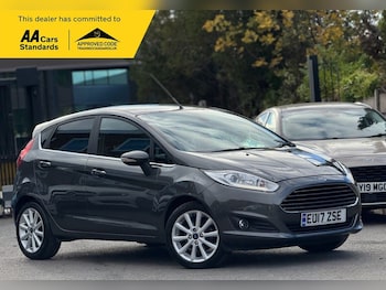 2017 (17) - 1.0 EcoBoost Titanium 5dr Powershift