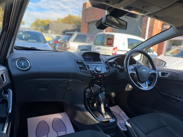 Used Ford Fiesta 2017 for sale - 76333620: Photo 30