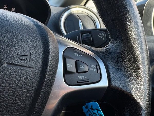 Used Ford Fiesta 2017 for sale - 76333620: Photo 41