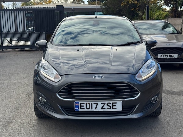 Used Ford Fiesta 2017 for sale - 76333620: Photo 4