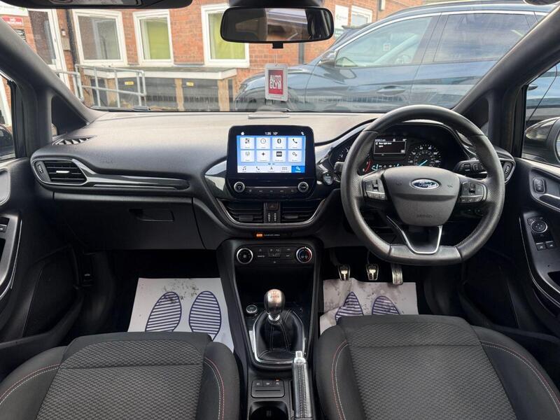 Used Ford Fiesta 2017 for sale - 77850899: Photo 43