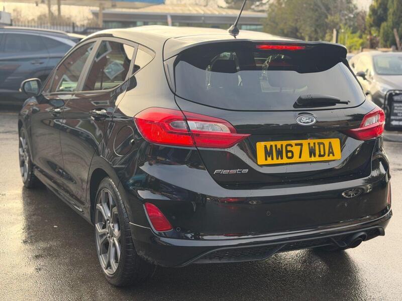 Used Ford Fiesta 2017 for sale - 77850899: Photo 8