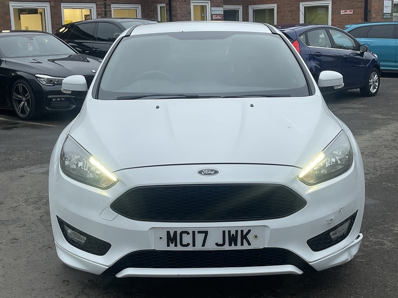 Used Ford Focus 2017 for sale - 77335652: Photo 4