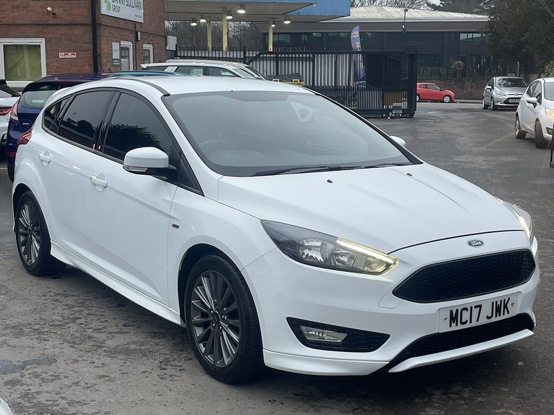 Used Ford Focus 2017 for sale - 77335652: Photo 5