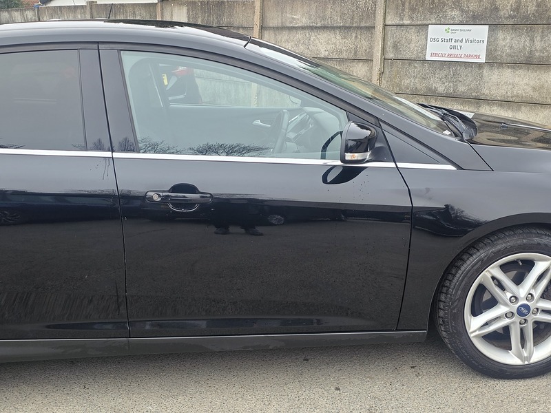 Used Ford Focus 2017 for sale - 77742425: Photo 5