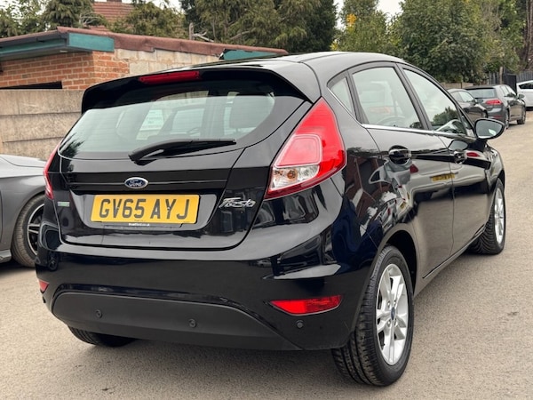 Used Ford Fiesta 2015 for sale - 76280042: Photo 12