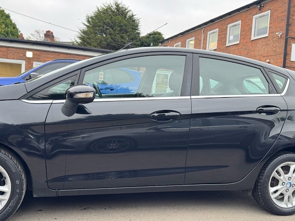 Used Ford Fiesta 2015 for sale - 76280042: Photo 17
