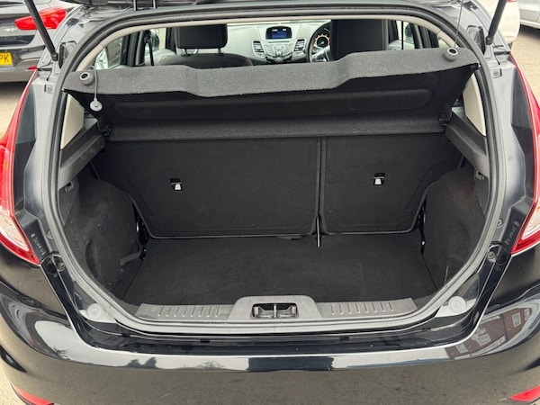 Used Ford Fiesta 2015 for sale - 76280042: Photo 21