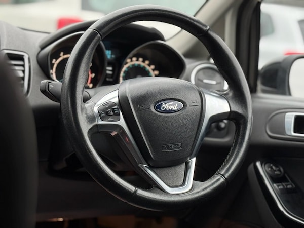 Used Ford Fiesta 2015 for sale - 76280042: Photo 22