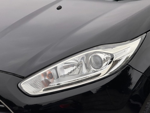 Used Ford Fiesta 2015 for sale - 76280042: Photo 28