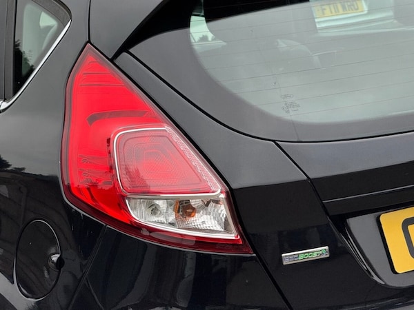 Used Ford Fiesta 2015 for sale - 76280042: Photo 33