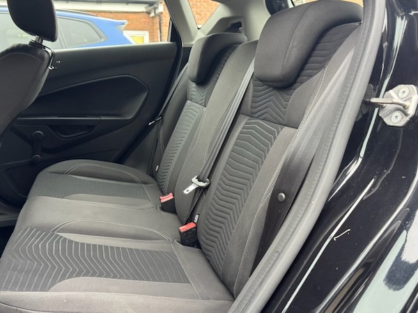Used Ford Fiesta 2015 for sale - 76280042: Photo 44