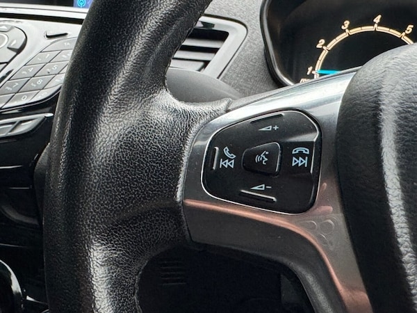Used Ford Fiesta 2015 for sale - 76280042: Photo 50