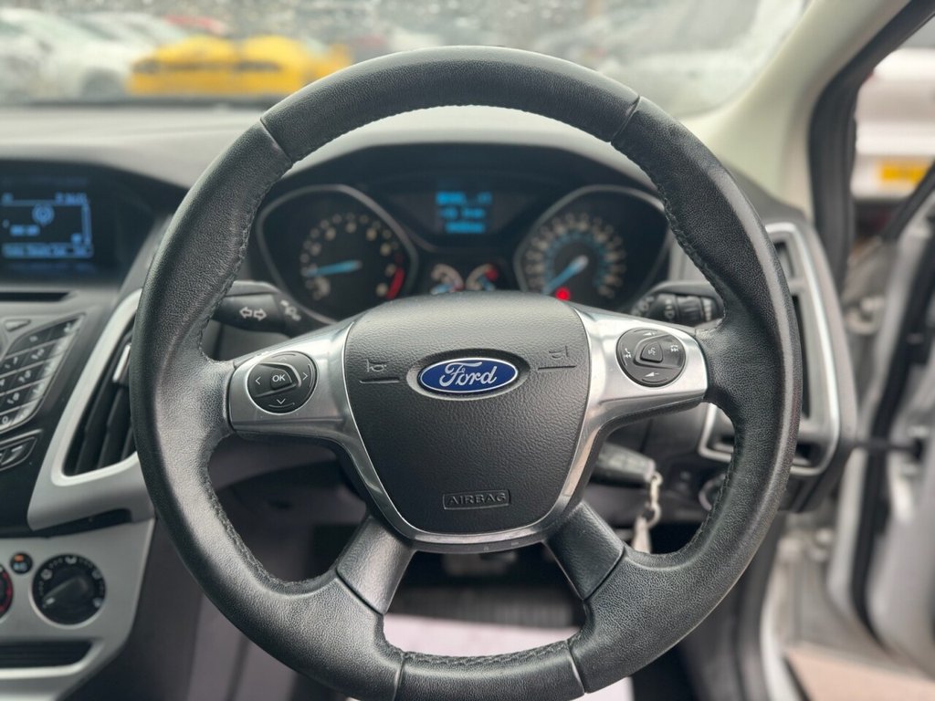 Used Ford Focus 2013 for sale - 76256190: Photo 24