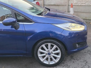 Used Ford Fiesta 2016 for sale - 77149439: Photo