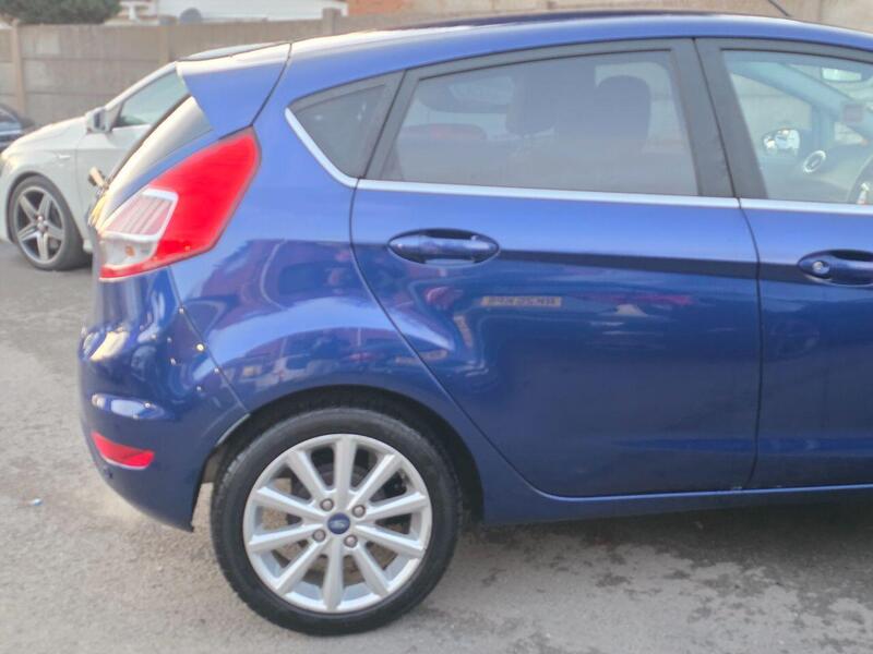 Used Ford Fiesta 2016 for sale - 77149439: Photo 8