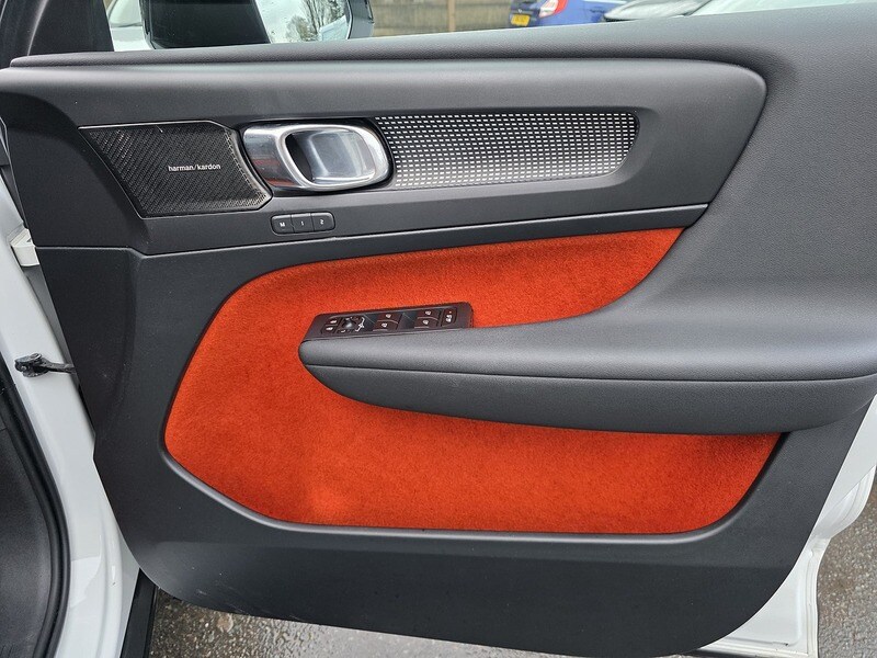 Used Volvo XC40 2018 for sale - 77485579: Photo 33