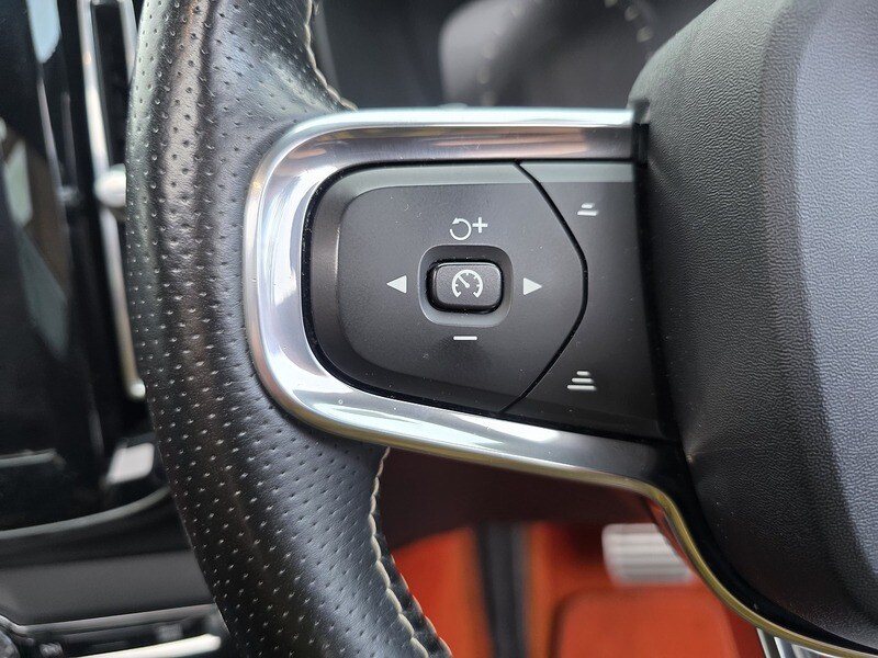 Used Volvo XC40 2018 for sale - 77485579: Photo 42