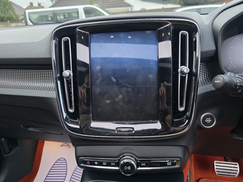 Used Volvo XC40 2018 for sale - 77485579: Photo 47