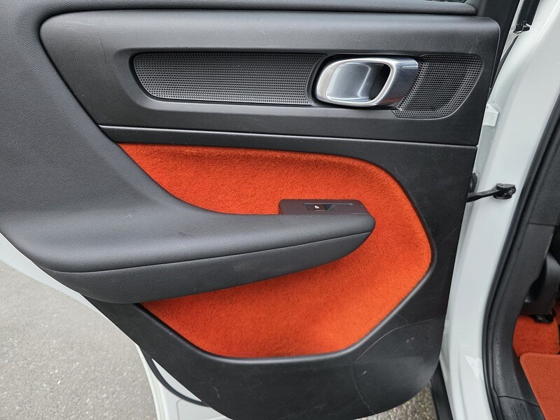 Used Volvo XC40 2018 for sale - 77485579: Photo 59