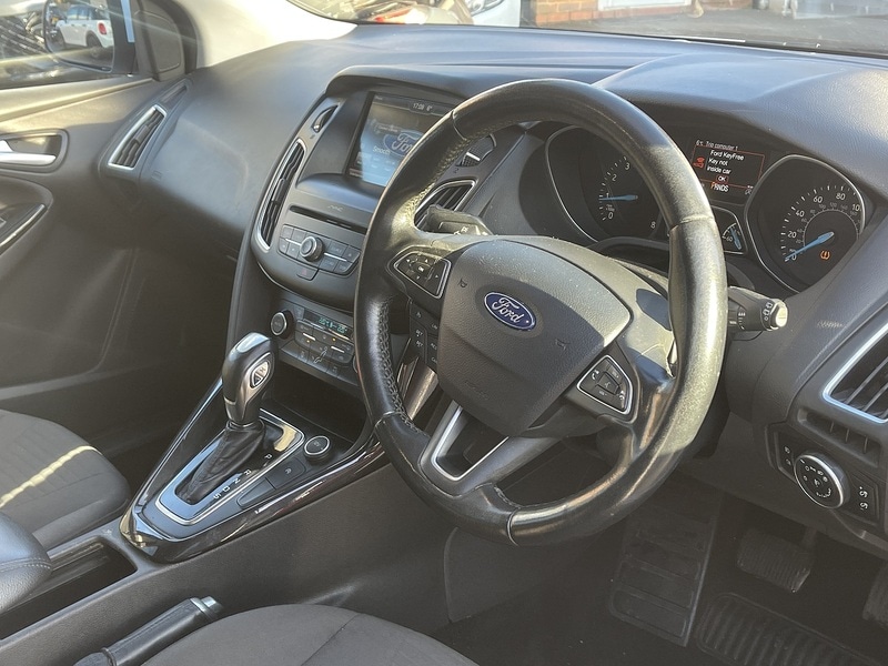 Used Ford Focus 2016 for sale - 78025112: Photo 3