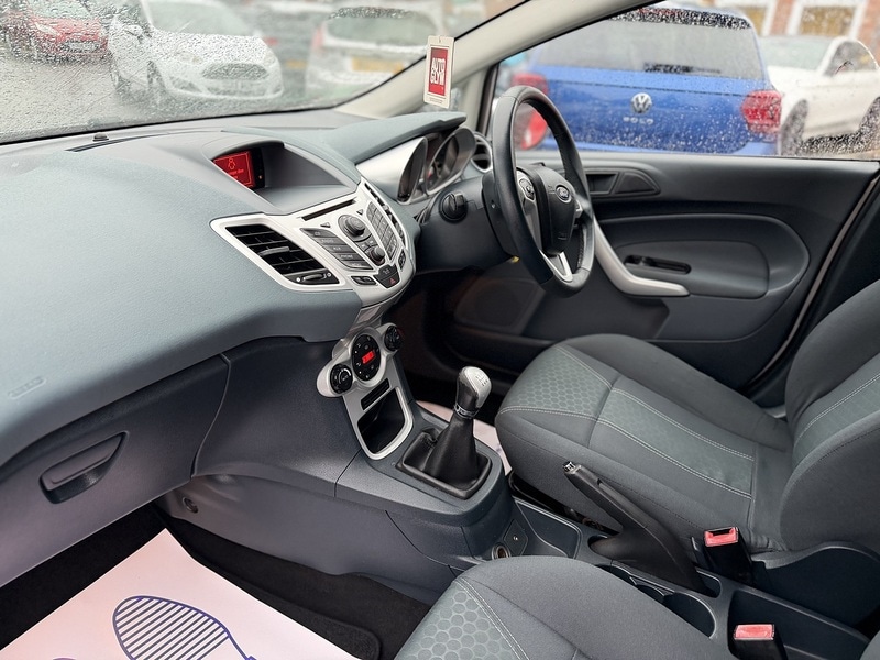 Used Ford Fiesta 2009 for sale - 77149309: Photo 21
