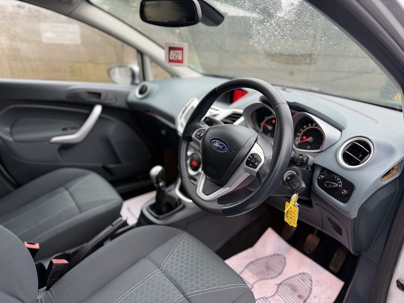 Used Ford Fiesta 2009 for sale - 77149309: Photo 25