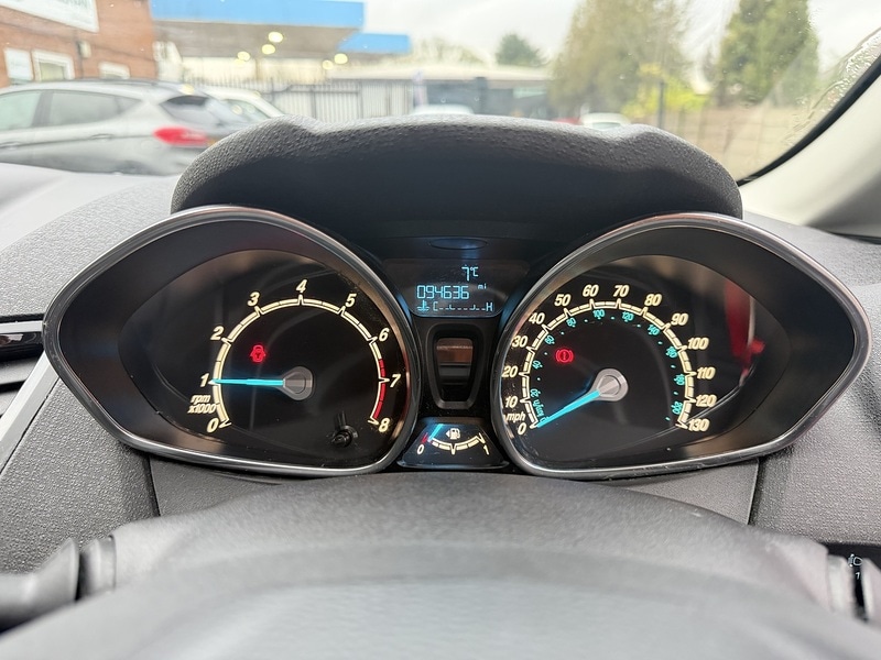 Used Ford Fiesta 2014 for sale - 77303167: Photo 25