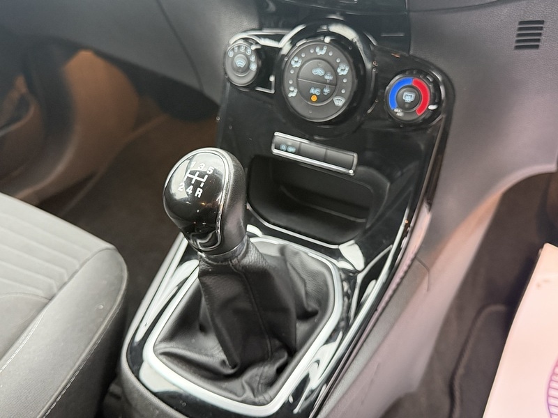 Used Ford Fiesta 2014 for sale - 77303167: Photo 26