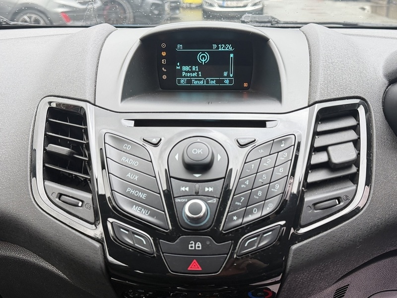 Used Ford Fiesta 2014 for sale - 77303167: Photo 30