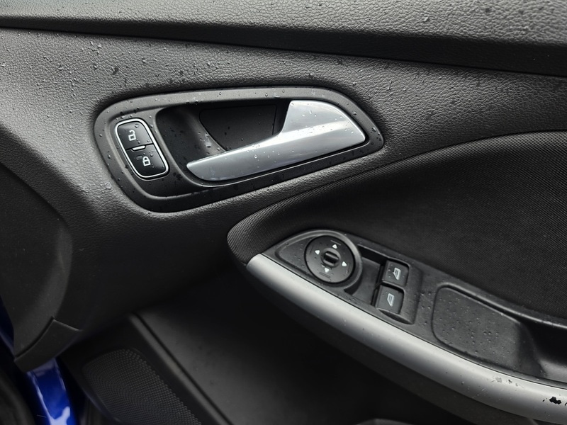 Used Ford Focus for sale - 77846501: Photo 30