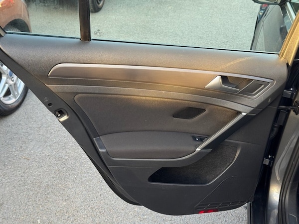 Used Volkswagen Golf 2017 for sale - 76267320: Photo 21