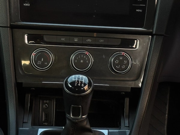 Used Volkswagen Golf 2017 for sale - 76267320: Photo 40