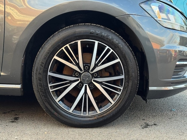 Used Volkswagen Golf 2017 for sale - 76267320: Photo 4