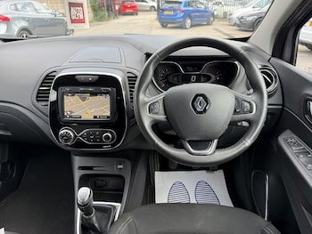 Used Renault Captur 2020 for sale - 78714006: Photo