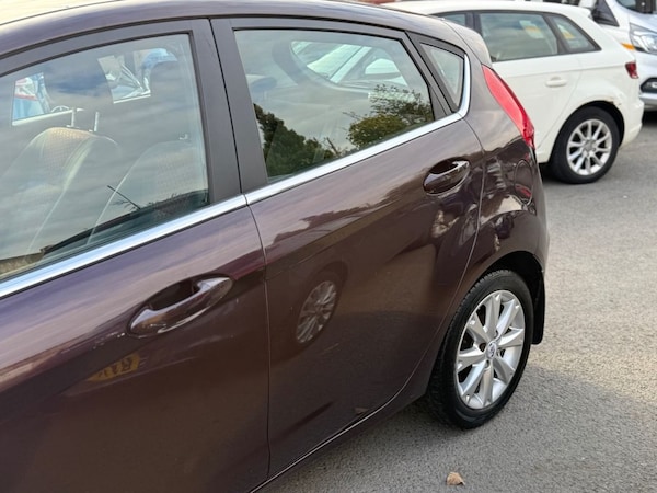 Used Ford Fiesta 2009 for sale - 76256153: Photo 12