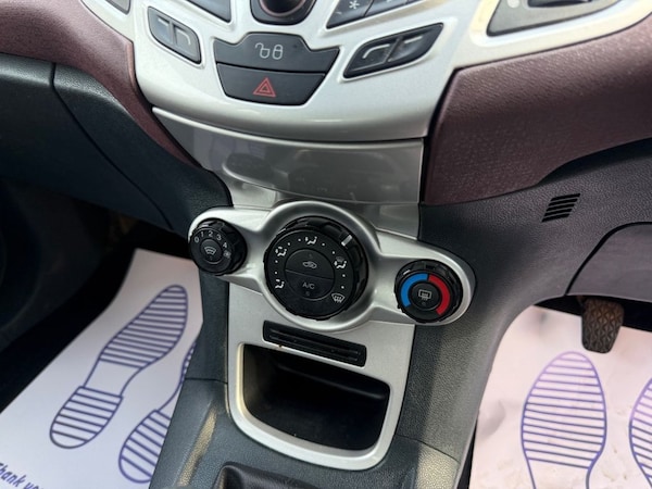 Used Ford Fiesta 2009 for sale - 76256153: Photo 25