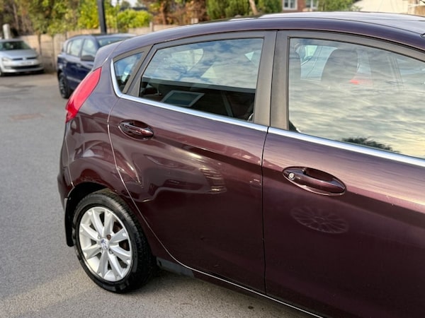 Used Ford Fiesta 2009 for sale - 76256153: Photo 6